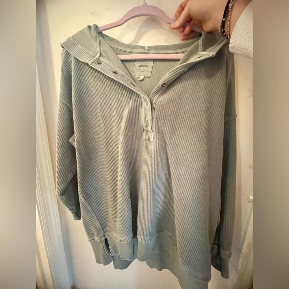 brand new aerie oversized pullover size xs